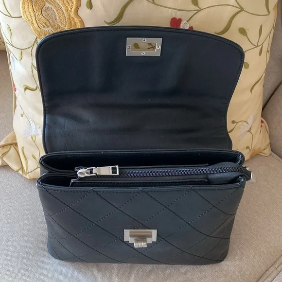 🌸 BLACK HANDBAG - Picture 4 of 12